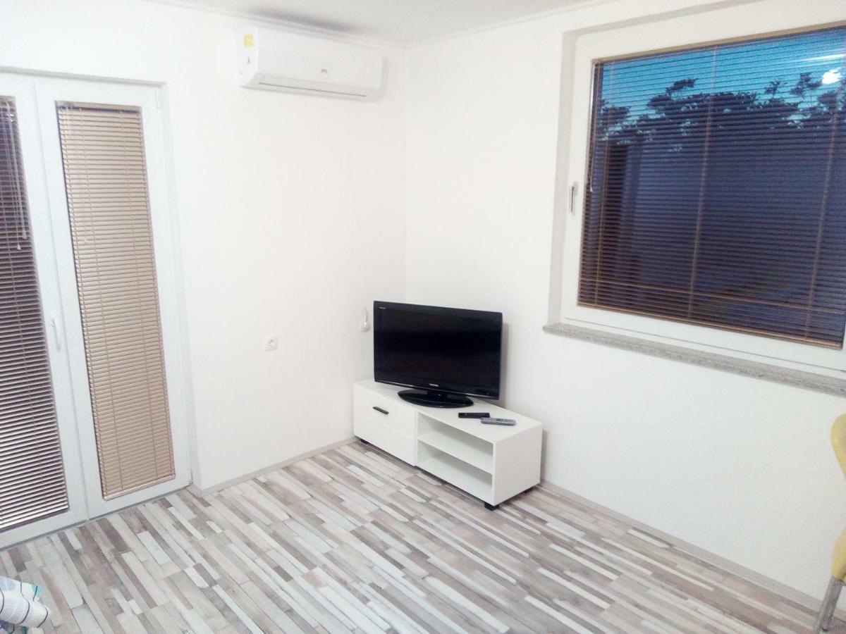 Studio Apartman Matkovic Imotski Esterno foto