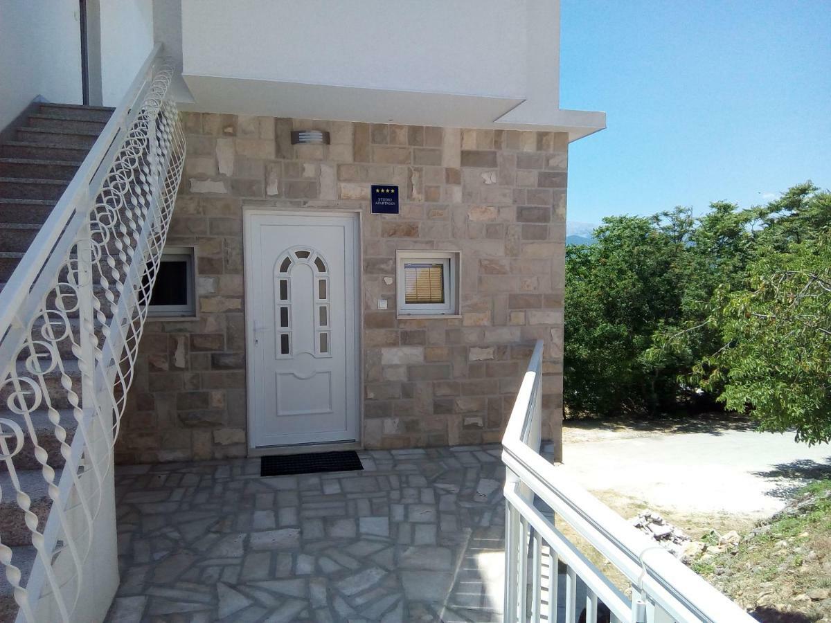 Studio Apartman Matkovic Imotski Esterno foto